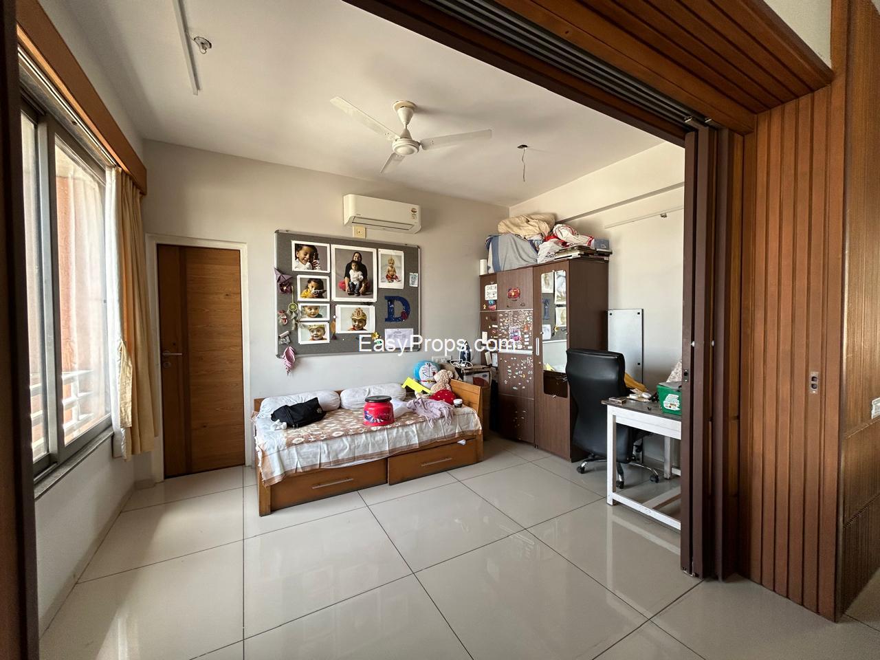 WhatsApp Image 2025-02-17 at 420250217175024727.jpeg